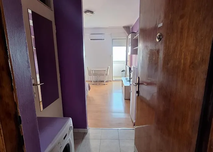 Kiki, 7th Floor, With A Sea View, Free Wifi, For 2 Persons * Zadar